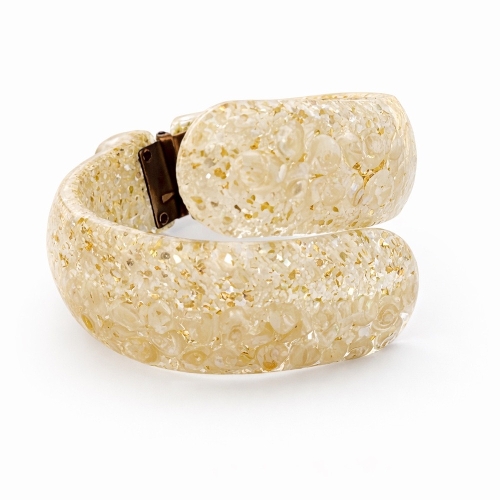 Vintage shell Resin Clamper Bracelet | Gold Fleck Statement Cuff | Costal Glam
